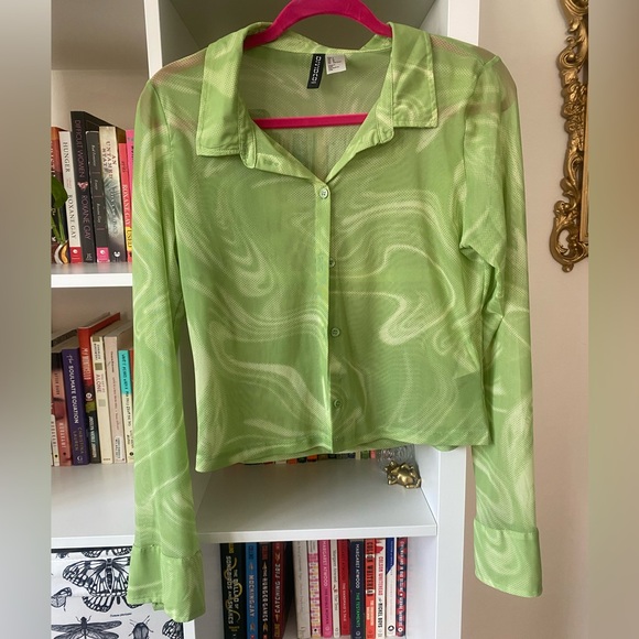 H&M Tops - H&M Mesh Button Down